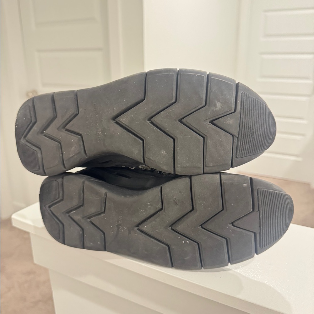 Louis Vuitton Black and Gray Monogram Sneakers - Picture 5 of 6